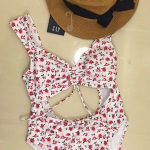 Beach hat and one piece swimsuit